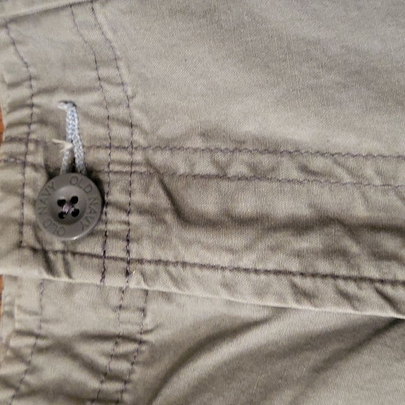 Old Navy shorts - Picture 2 of 5